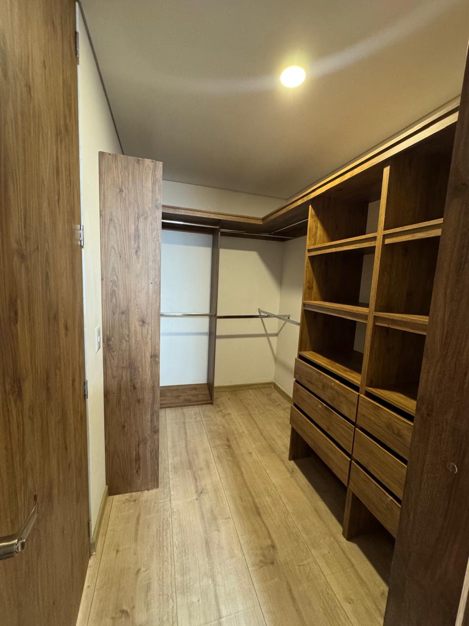 Habitaci&oacute;n Confort Vista 4